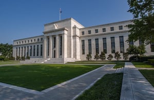 Who Controls Interest Rates? The Fed’s Independence Faces a New Test